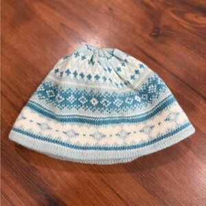 Turtle Fur knitted winter hat beanie blue and white small wool made in USA